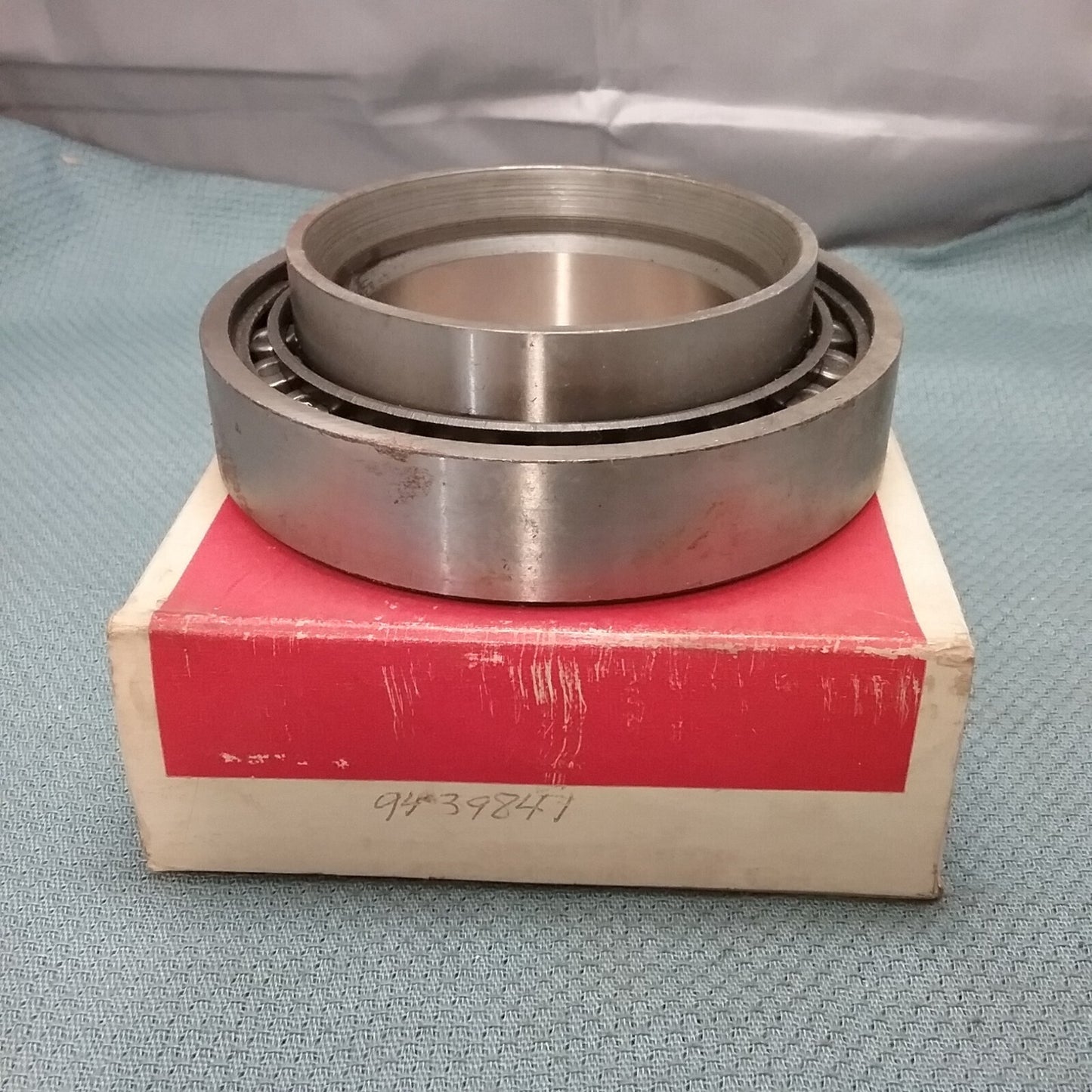 NEW NDH BEARING 9439841 BEARING GM 9439841