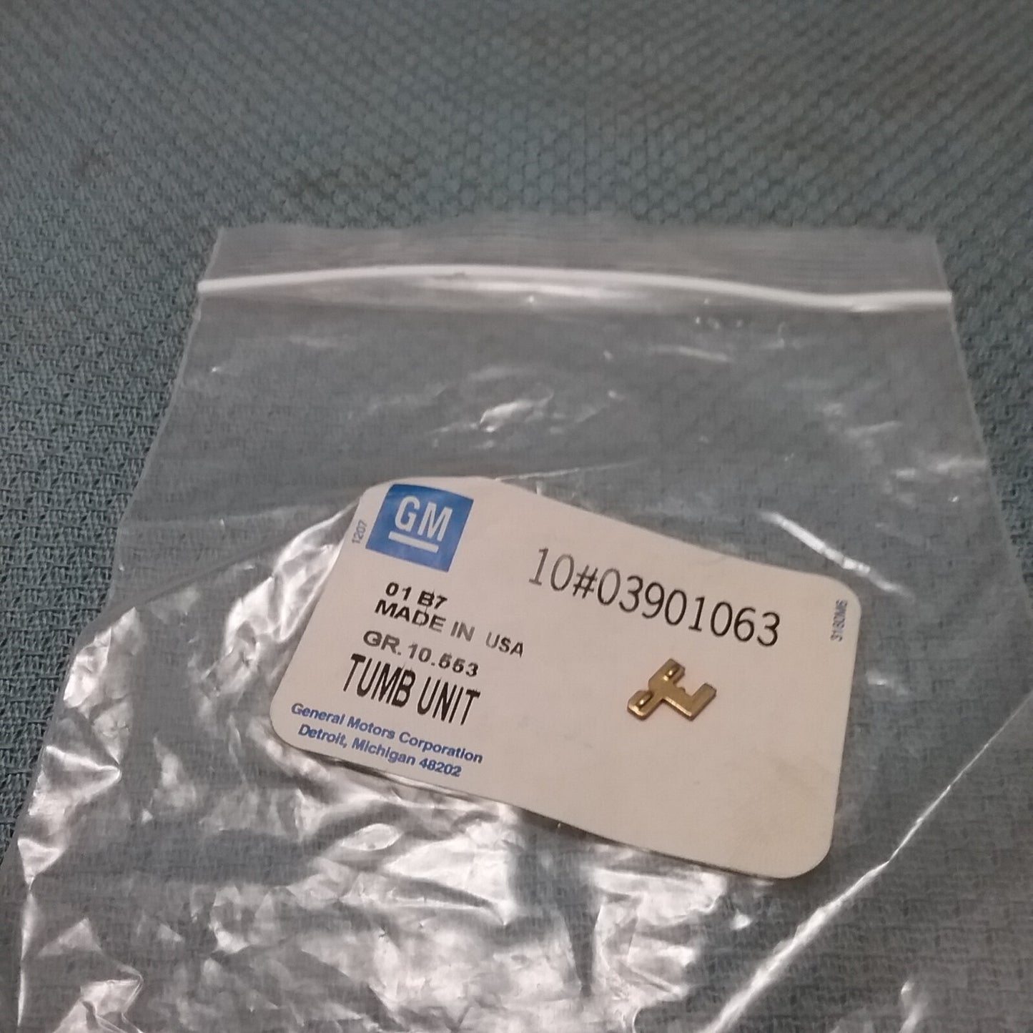 NEW GENUINE GM 3901063 Tumbler, Lock Cyl #3 (Side Bar)