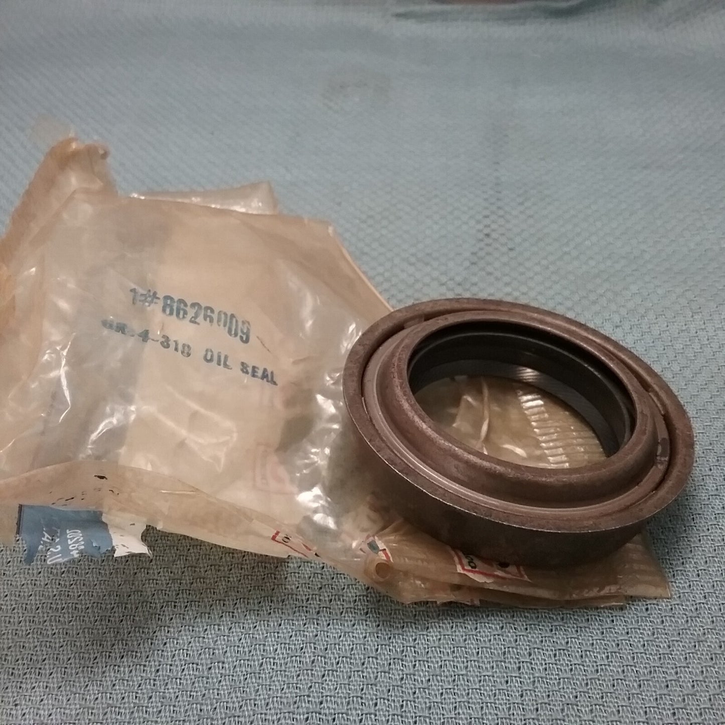 NEW ACDELCO 8626009 SEAL ASSEMBLY (FREE OF ASBESTOS) GR 4.310