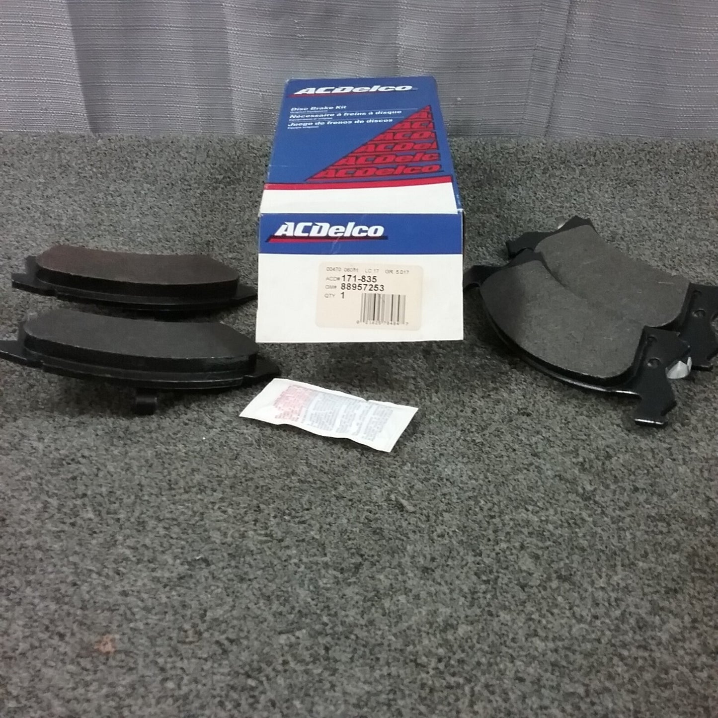NEW ACDELCO 171-835 PAD KIT, DISC BRAKE GM 88957253