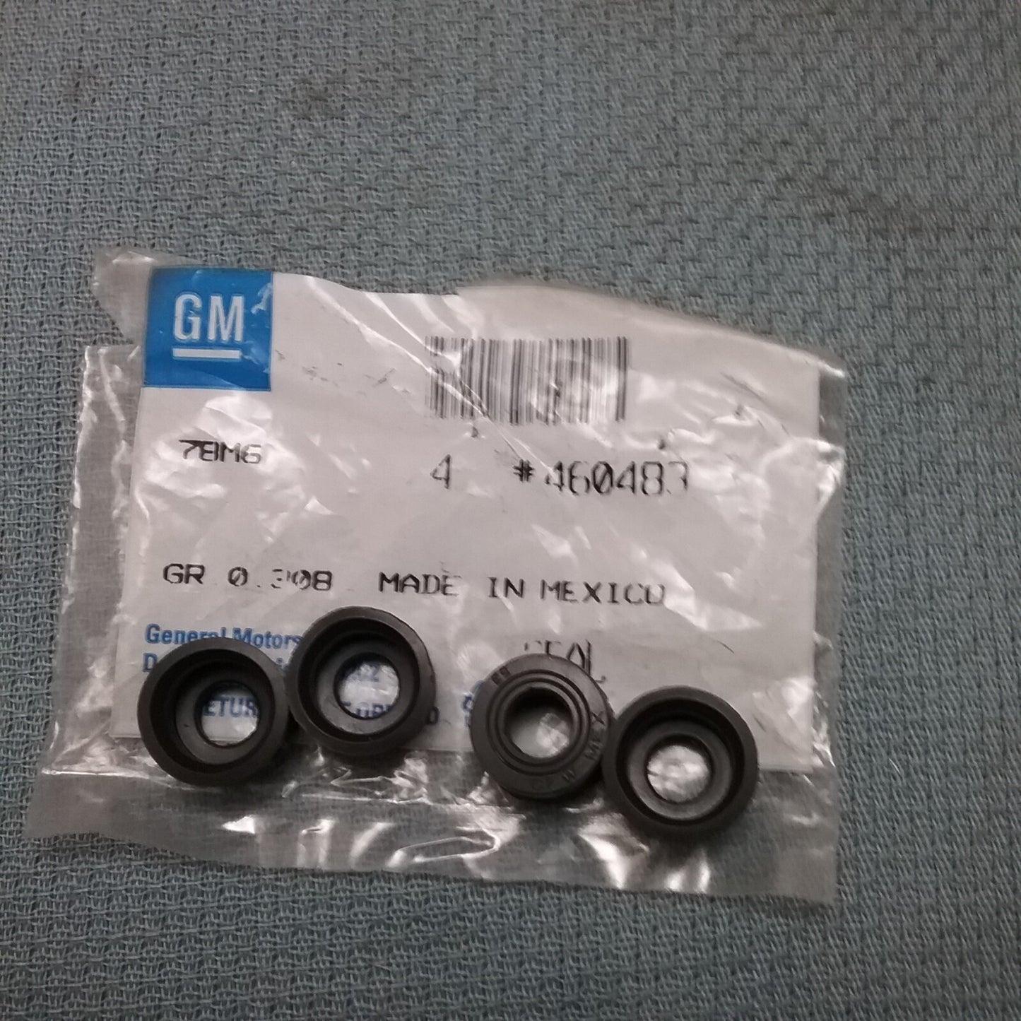 QTY 4 NEW GENUINE GM 460483 Seal, Intake Valve Stem Oil
