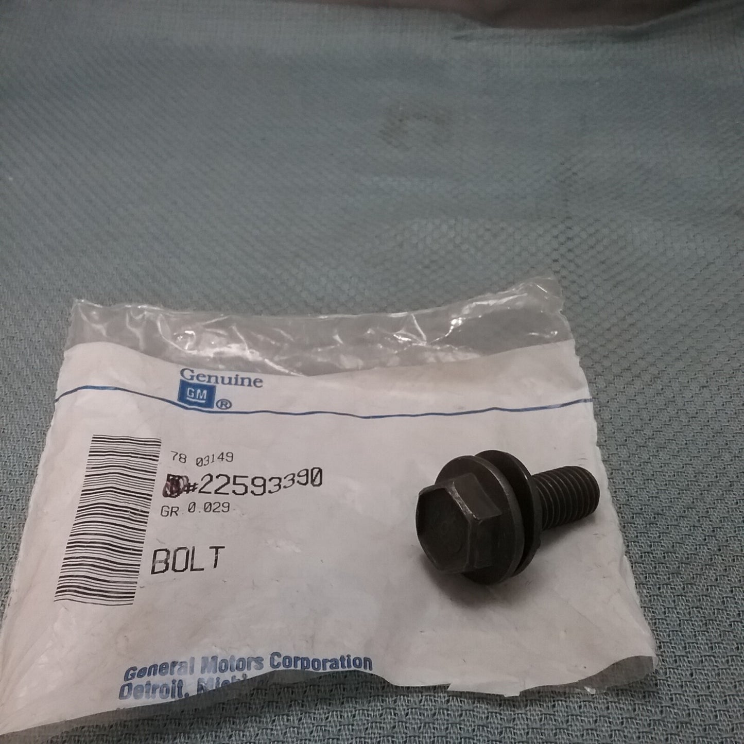 NEW GENUINE GM 22593390 Bolt, Adapter Bracket GR 0.029