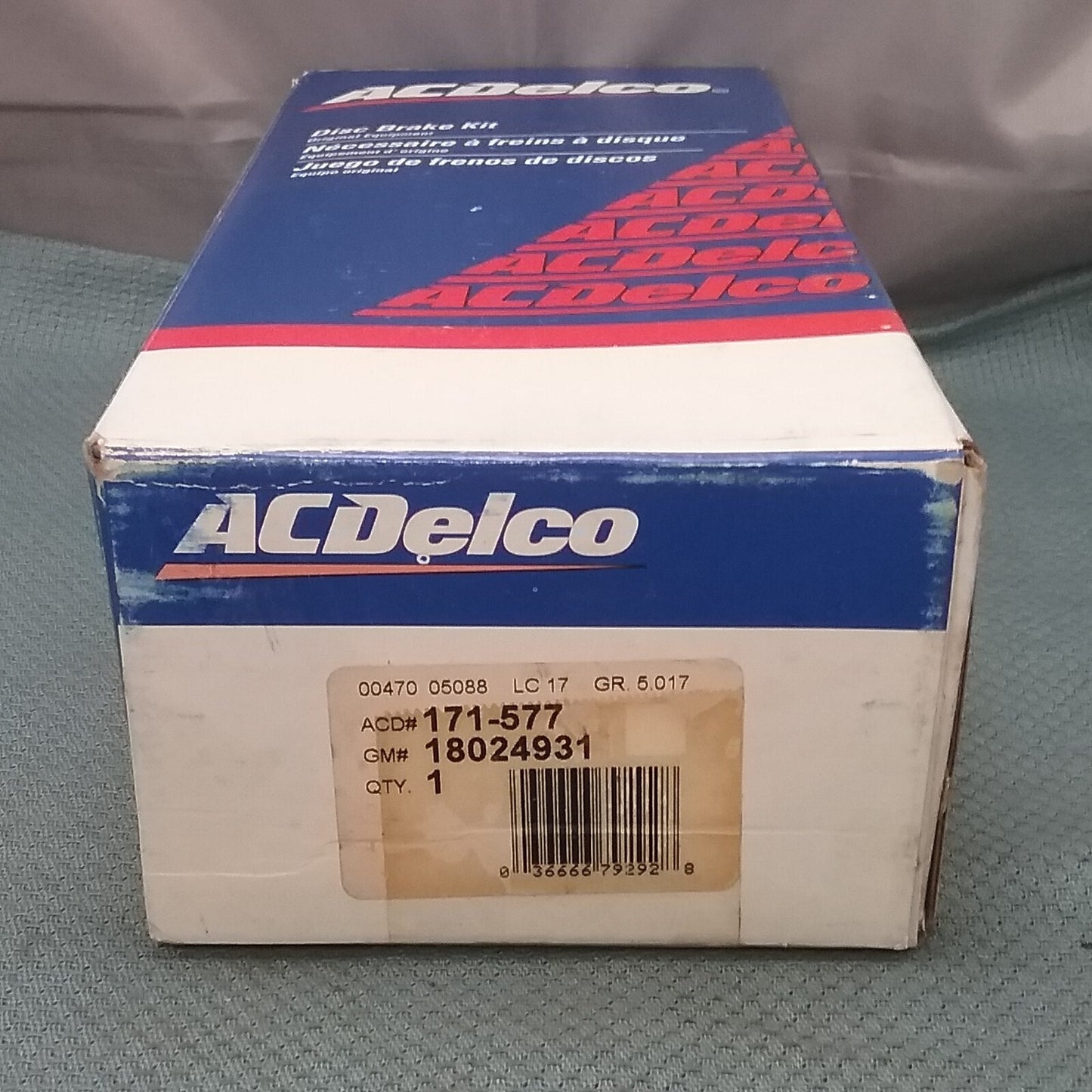 NEW ACDELCO 171-577 FRONT DISC BRAKE PAD KIT GM 18024931 GR 5.017