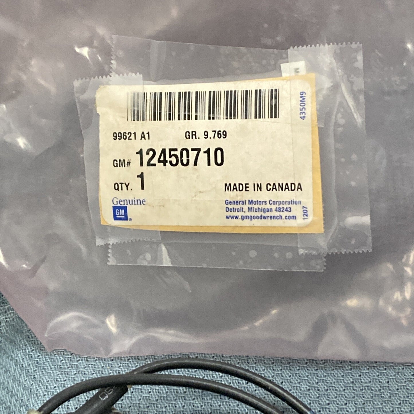 NEW GENUINE GM 12450710 Antenna Assy, Vehicle Locating, 2000 Pontiac Bonneville