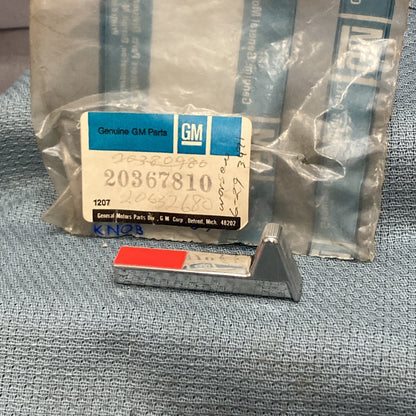 NEW GENUINE GM 20367810 KNOB, DOOR INSIDE LOCKING ROD
