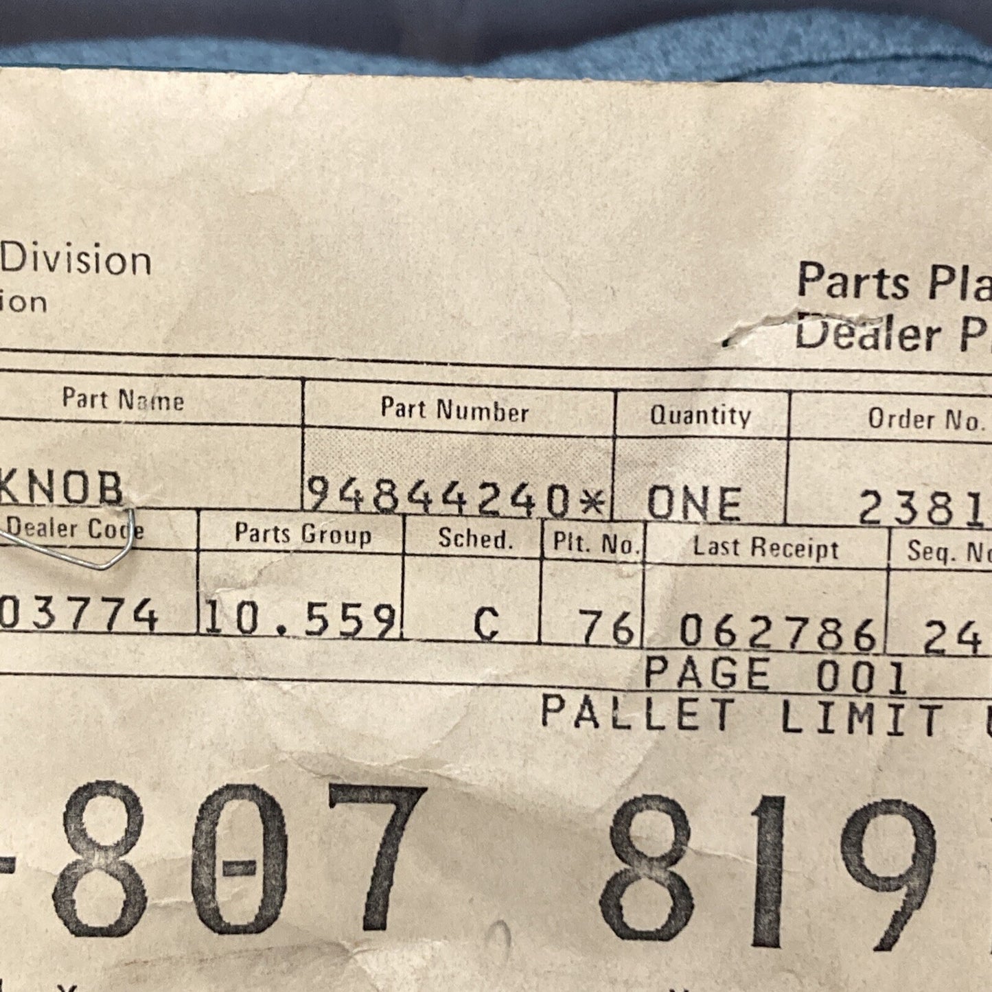 NEW GENUINE GM 94844240 KNOB, DOOR INSIDE LOCKING ROD, GR 10.559