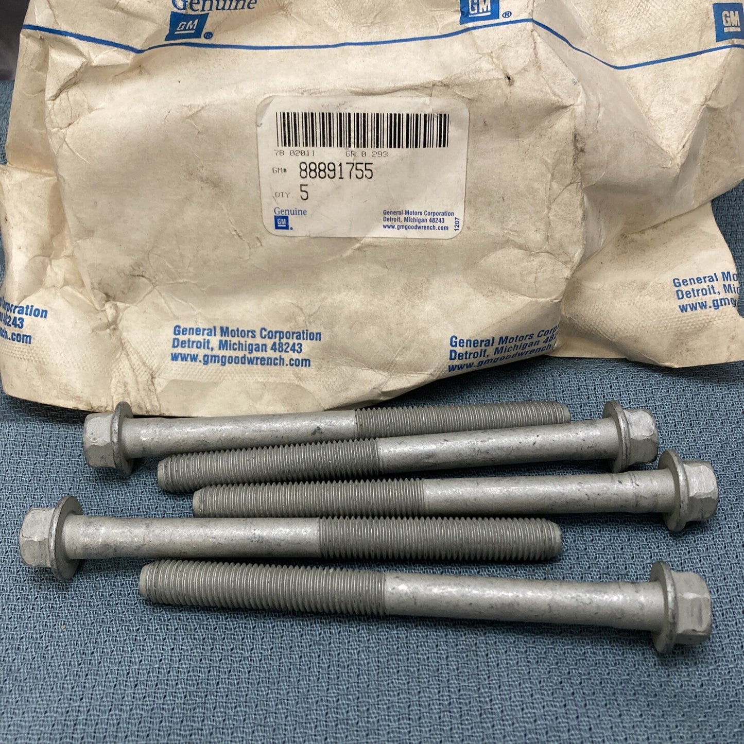 QTY 5 NEW GENUINE GM 88891755 BOLT, ENGINE CYLINDER HEAD