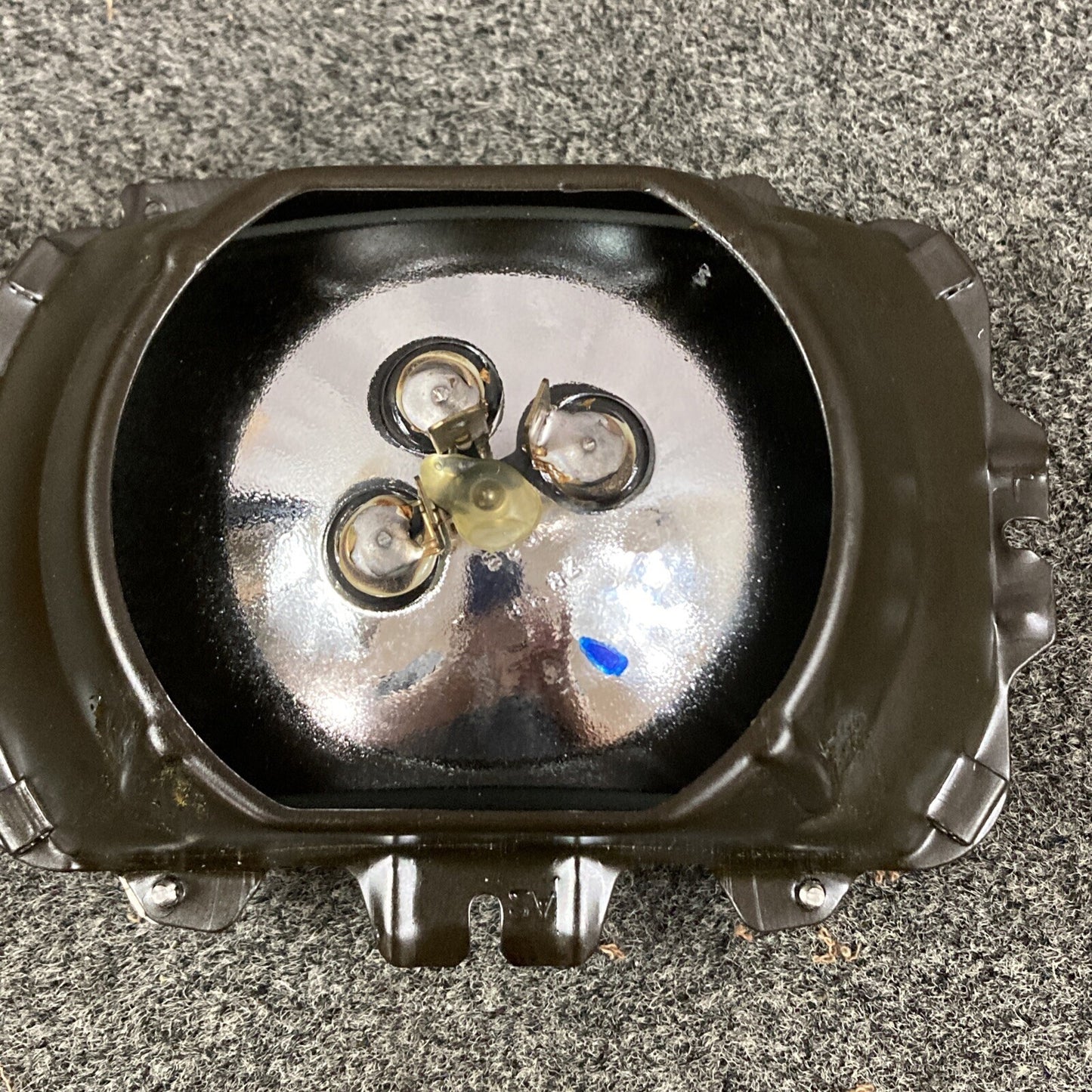 NEW GENUINE GM 96063670 HEADLAMP, RH - DOT GR 2.727