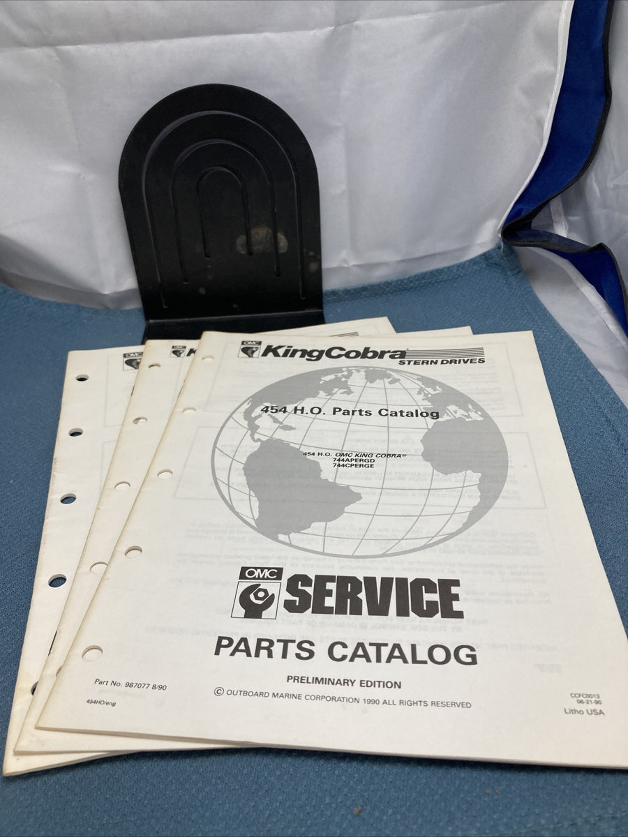 OMC 987077, 987083, 987282 KING COBRA STERN DRIVES PARTS CATALOGS