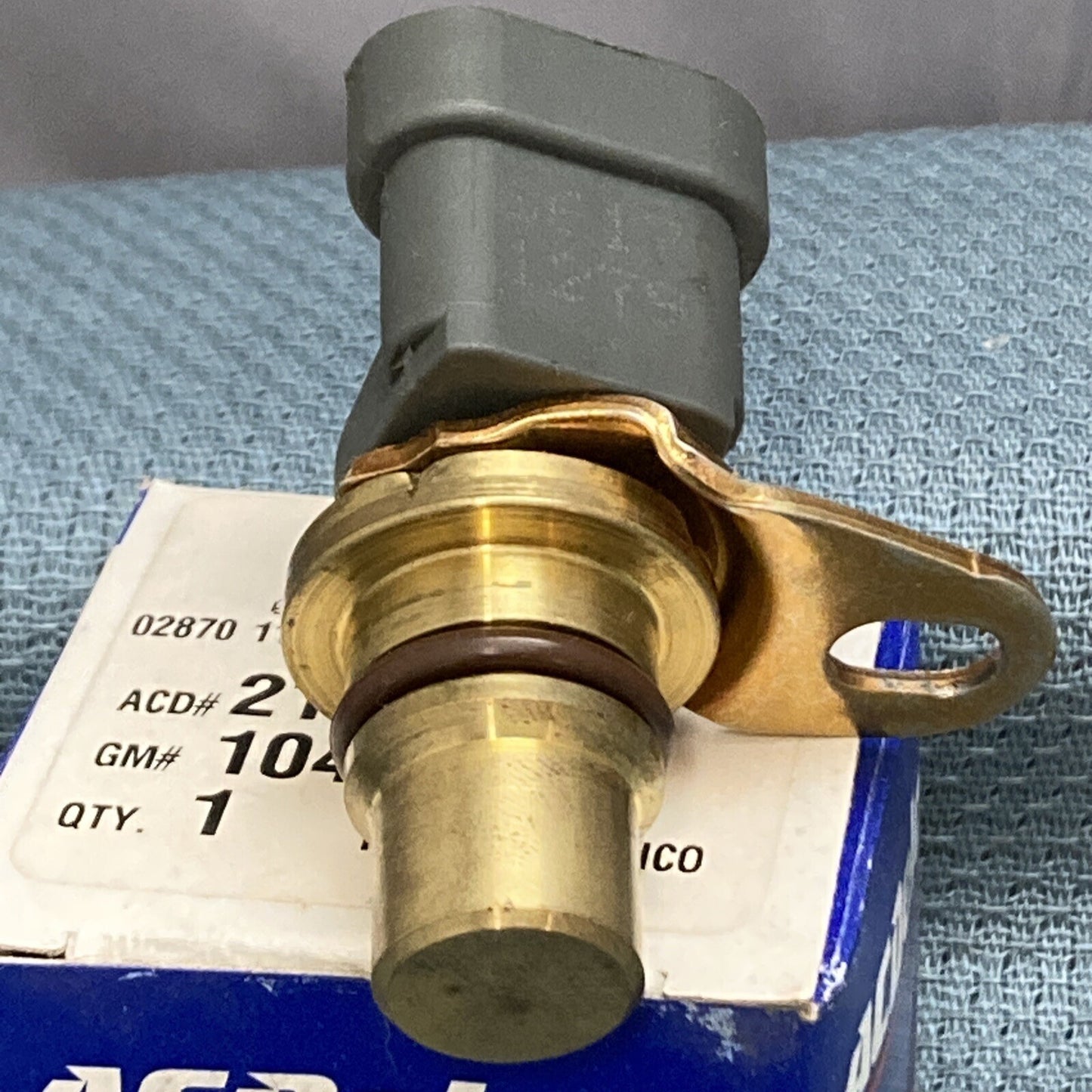 NEW ACDELCO 213-701 SENSOR, CAMSHAFT POSITION 1996-2003 GM 10456617 GR 2.383