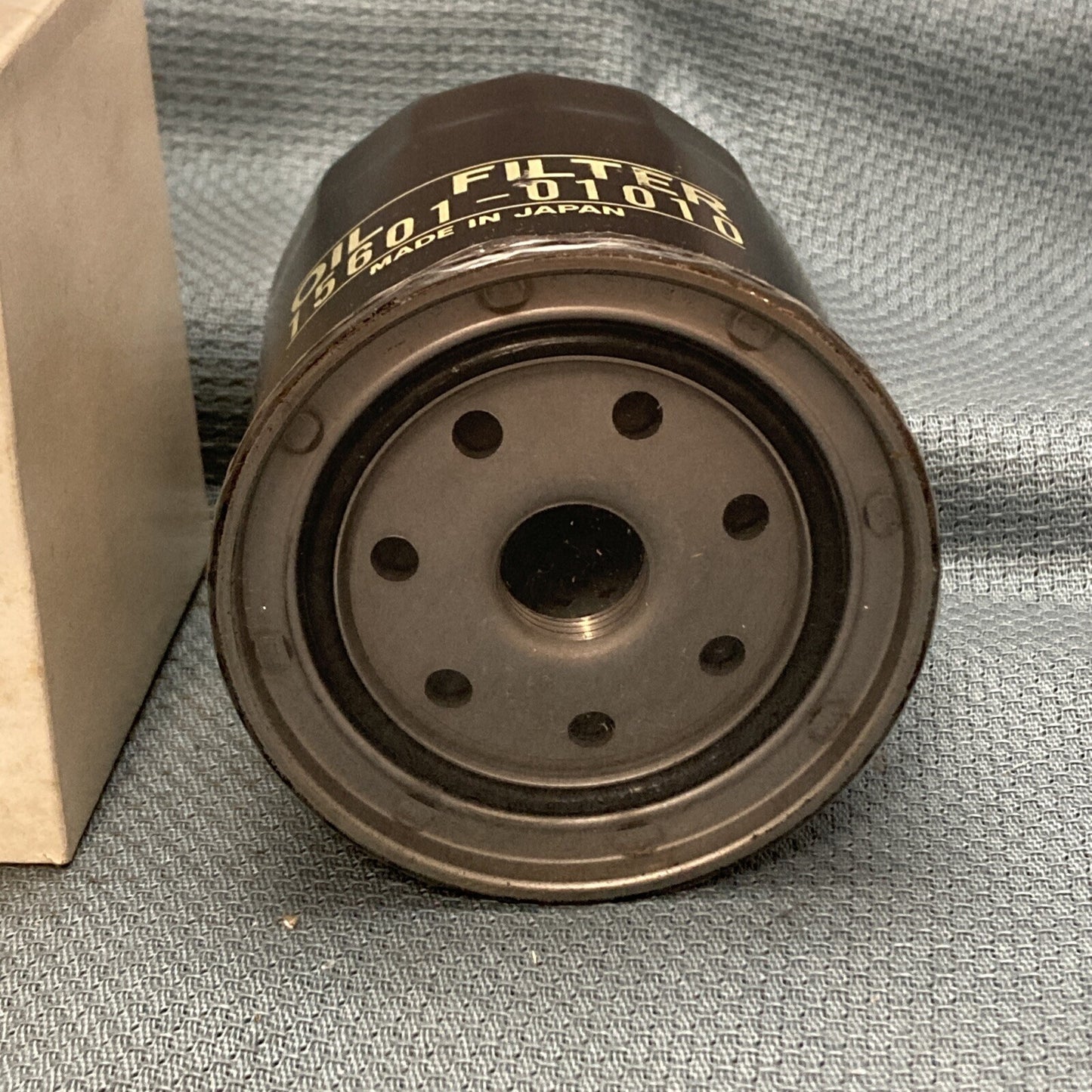 NEW GENUINE GM 94840078 / 15601-01010 OIL FILTER GR 1.836