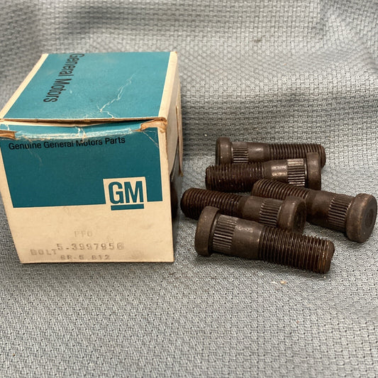 QTY 5 NEW GENUINE GM 3997956 STUD, FRONT WHEEL (SERRATED) 1985-2000 GR 5.812