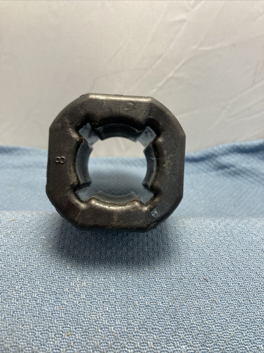 NEW QUICKSILVER 835290Q1 FLO-TORQ II DRIVE SLEEVE