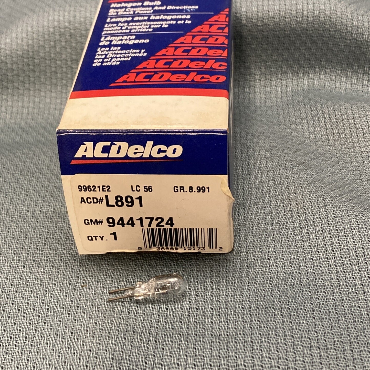 NEW ACDELCO L891 BULB, CENTER HIGH MOUNT STOP LIGHT GM 9441724 GR 8.991