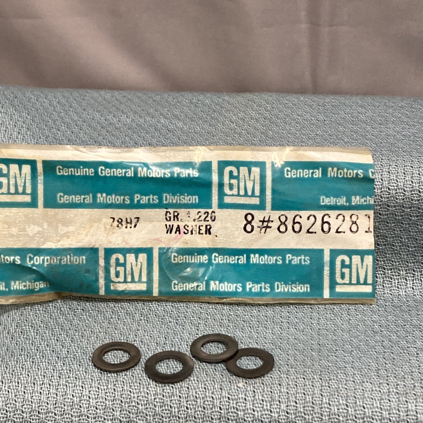 NEW GENUINE GM 8626281 WASHER, PUMP TO CASE BOLTS 1982-1990 GR 1.226