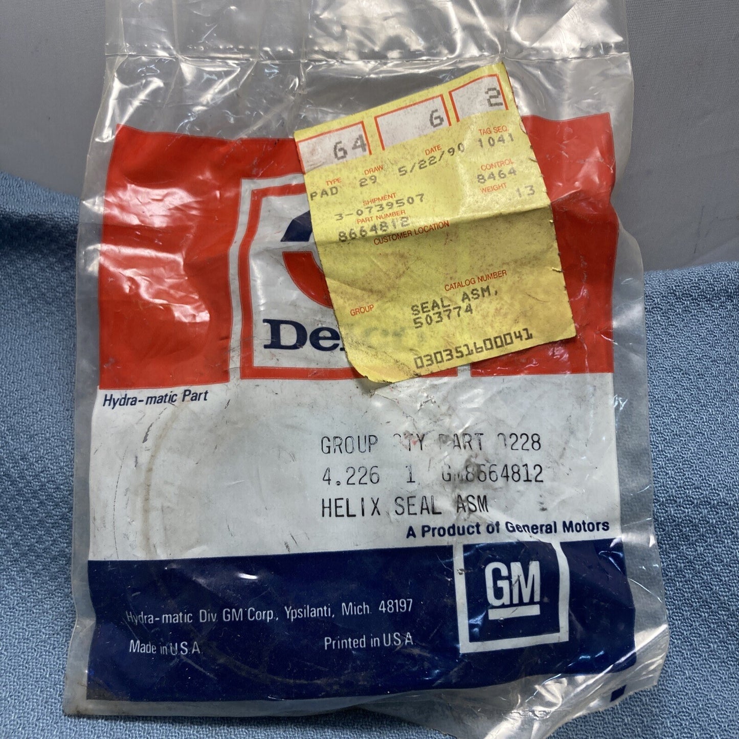 NEW GENUINE GM 8664812 HELIX Seal Assembly, Torque Converter