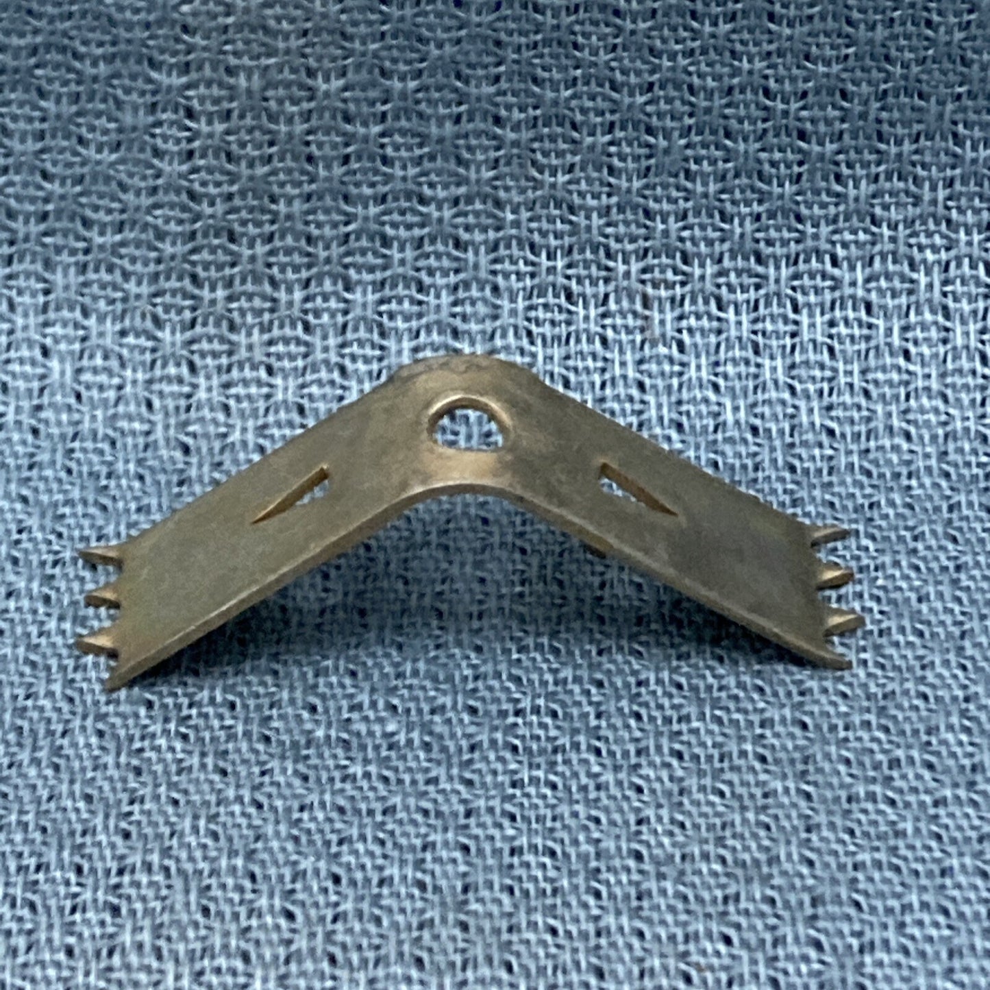 NEW GENUINE GM 5970071 RETAINER, FRONT BUMPER FACE GR 12.945