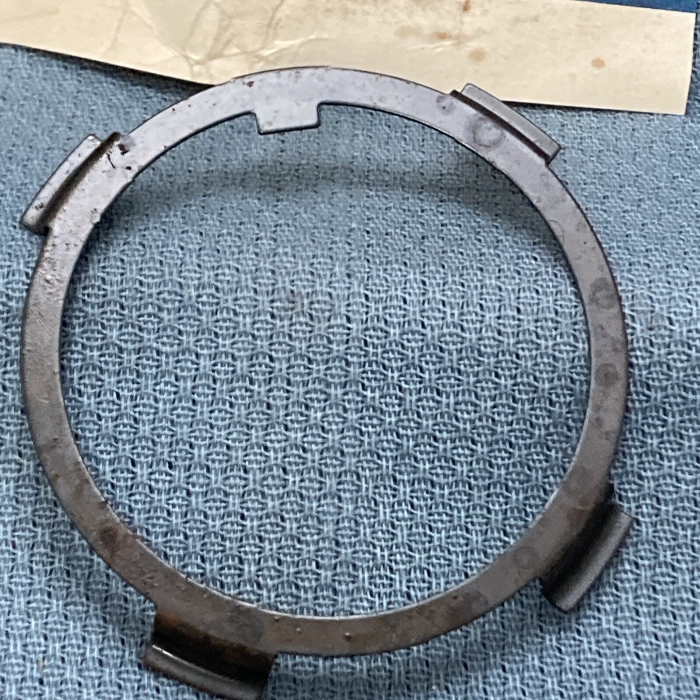 NEW GENUINE GM 8654491 RETAINER, FRONT HELIX SEAL 1983-2014 GR 4.226