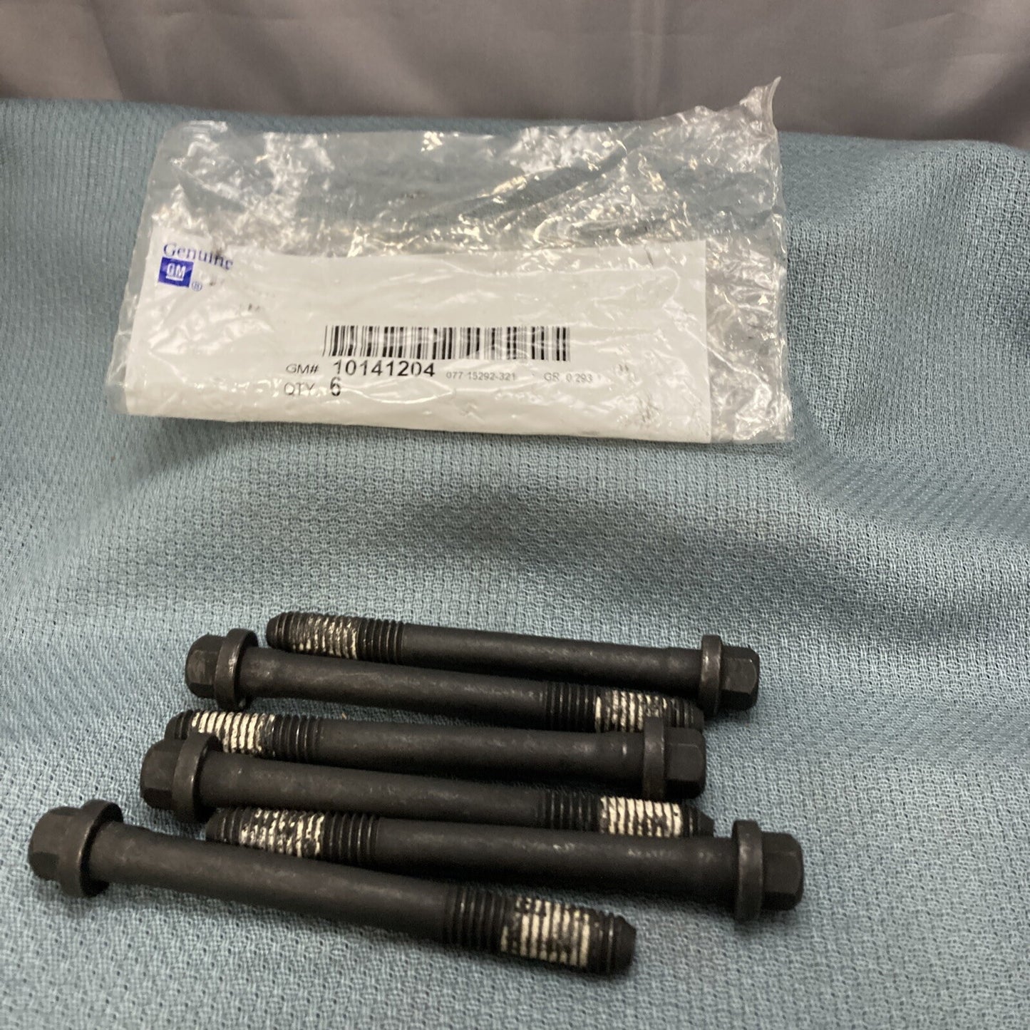 QTY 6 NEW GENUINE GM 10141204 KNURLED BOLT/SCREW, ENGINE CYLINDER HEAD 1985-2000