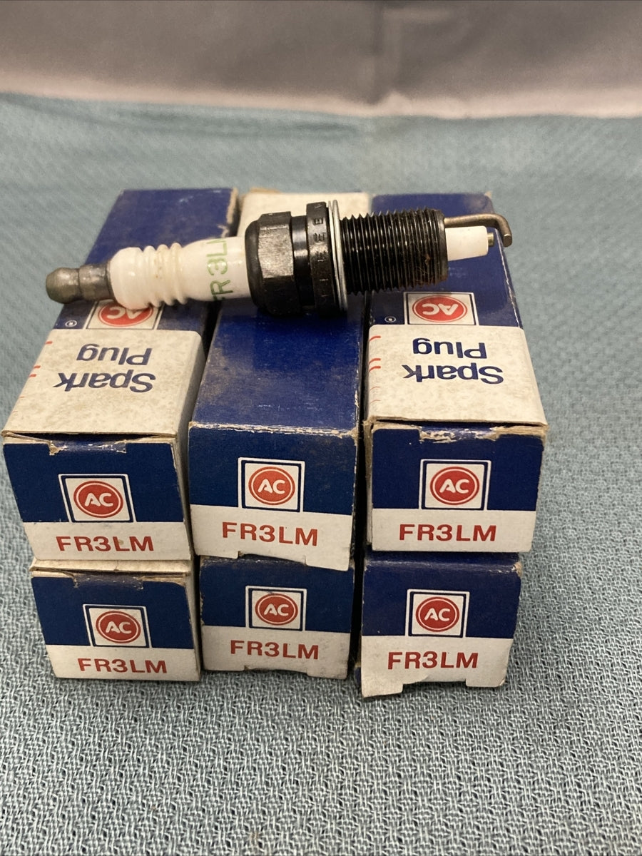QTY 6 NEW ACDELCO FR3LM SPARK PLUG GM 5614040