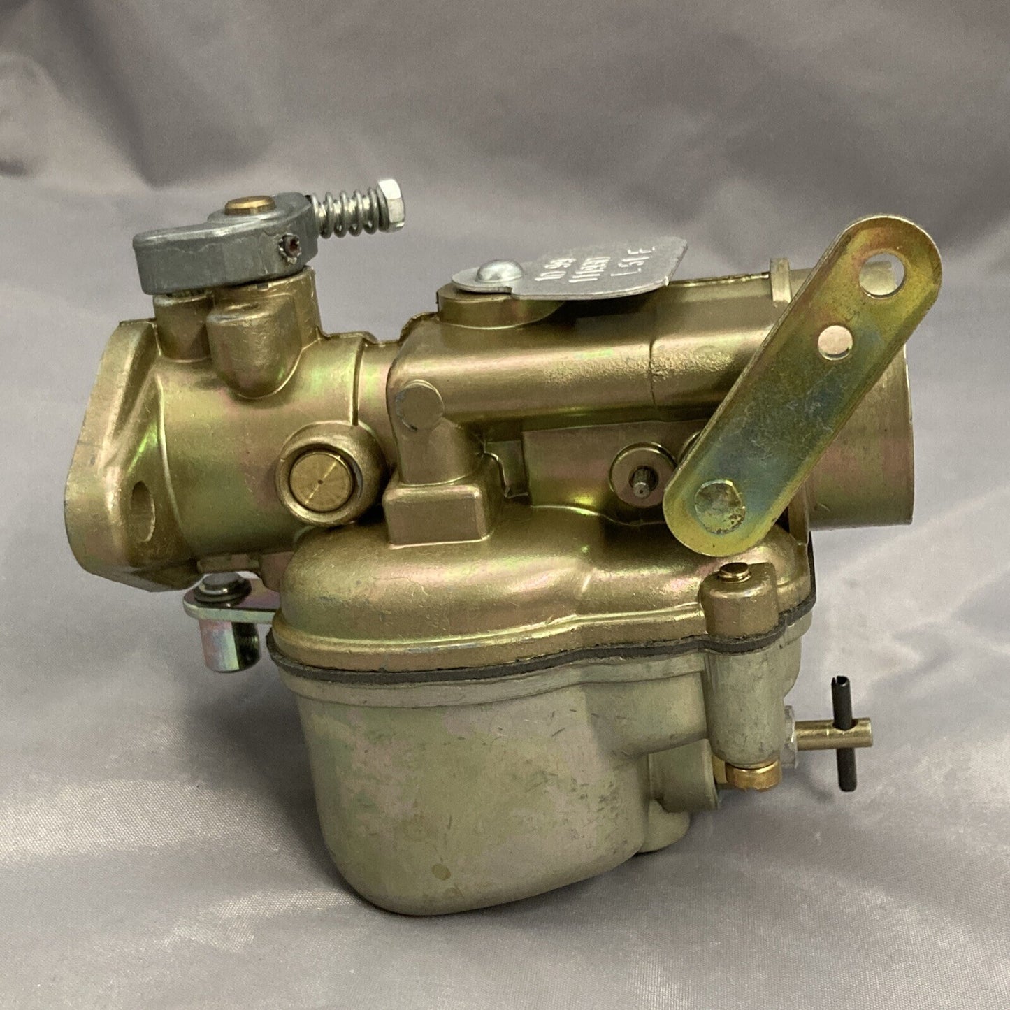 NEW ZENITH FUEL SYSTEMS 11193 CARBURETOR Wisconsin L-51-ESI