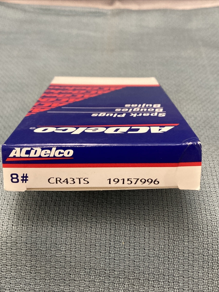QTY 8 NEW ACDELCO CR43TS SPARK PLUG GM 19157996