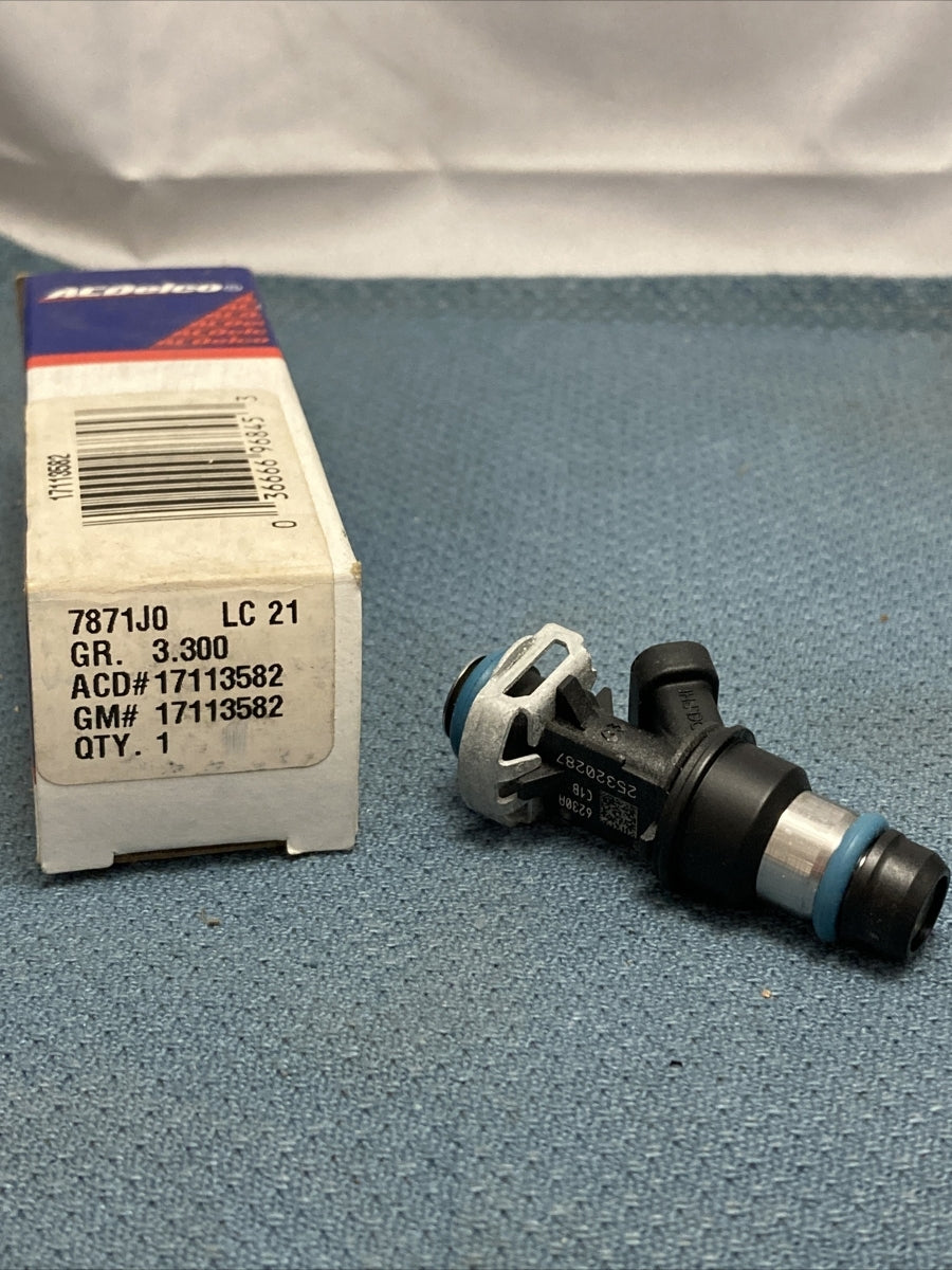 NEW ACDELCO 17113582 MULTIPORT FUEL INJECTOR ASSEMBLY GM 17113582 GR.3.300