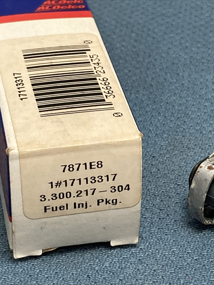 NEW ACDELCO 217-304 FUEL INJECTOR GM 17113317 GR.3.300