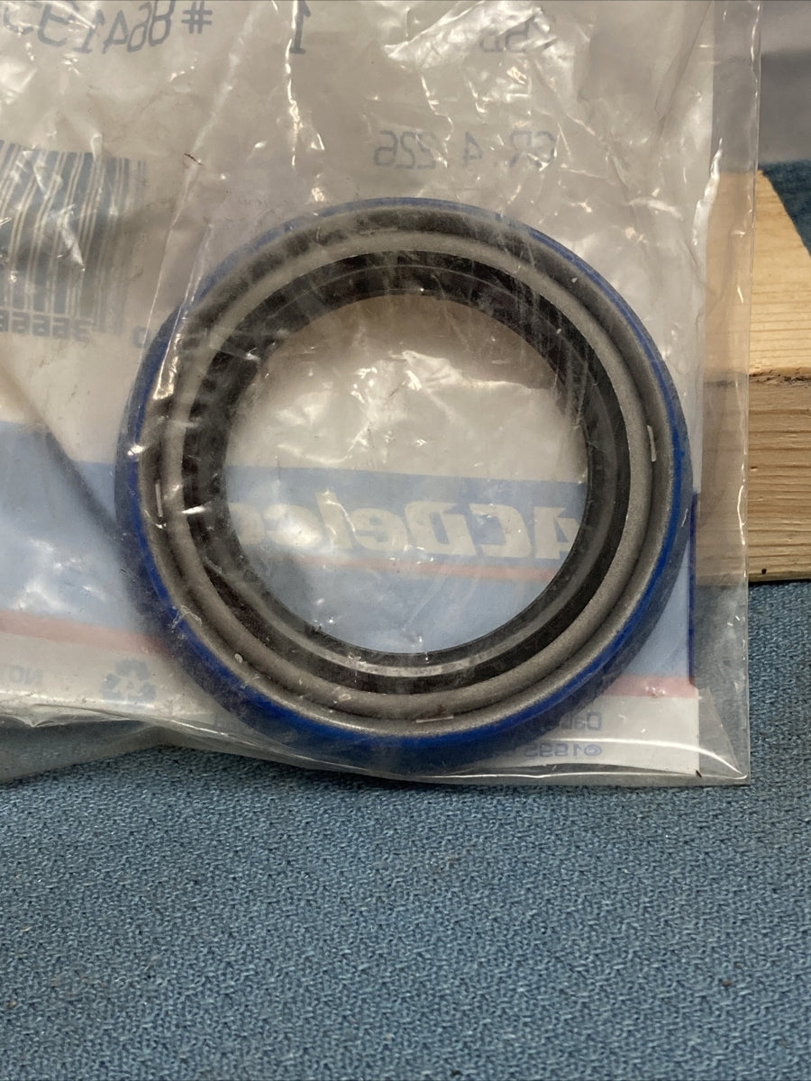 NEW ACDELCO 8641952 OIL PUMP SEAL GM 8641952 GR.4.226