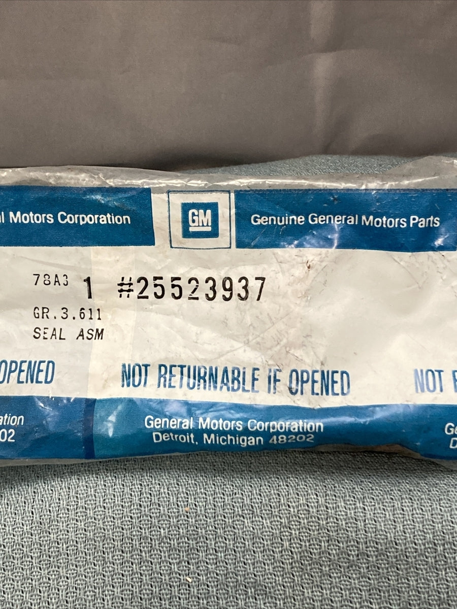 NEW GENUINE GM 25523937 GASKET, EXHAUST PIPE TO MANIFOLD GR 3.611