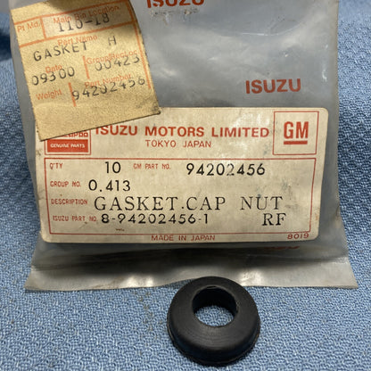 NEW GENUINE GM 94202456 Engine Valve Cover Grommet SUZUKI 8-94202456-1