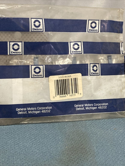 NEW ACDELCO 40-702 FUEL INJECTION THROTTLE BODY MOUNTING GASKET GM 10224088