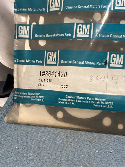 NEW GENIUNE GM 8641420 GASKET KIT GR.4.265