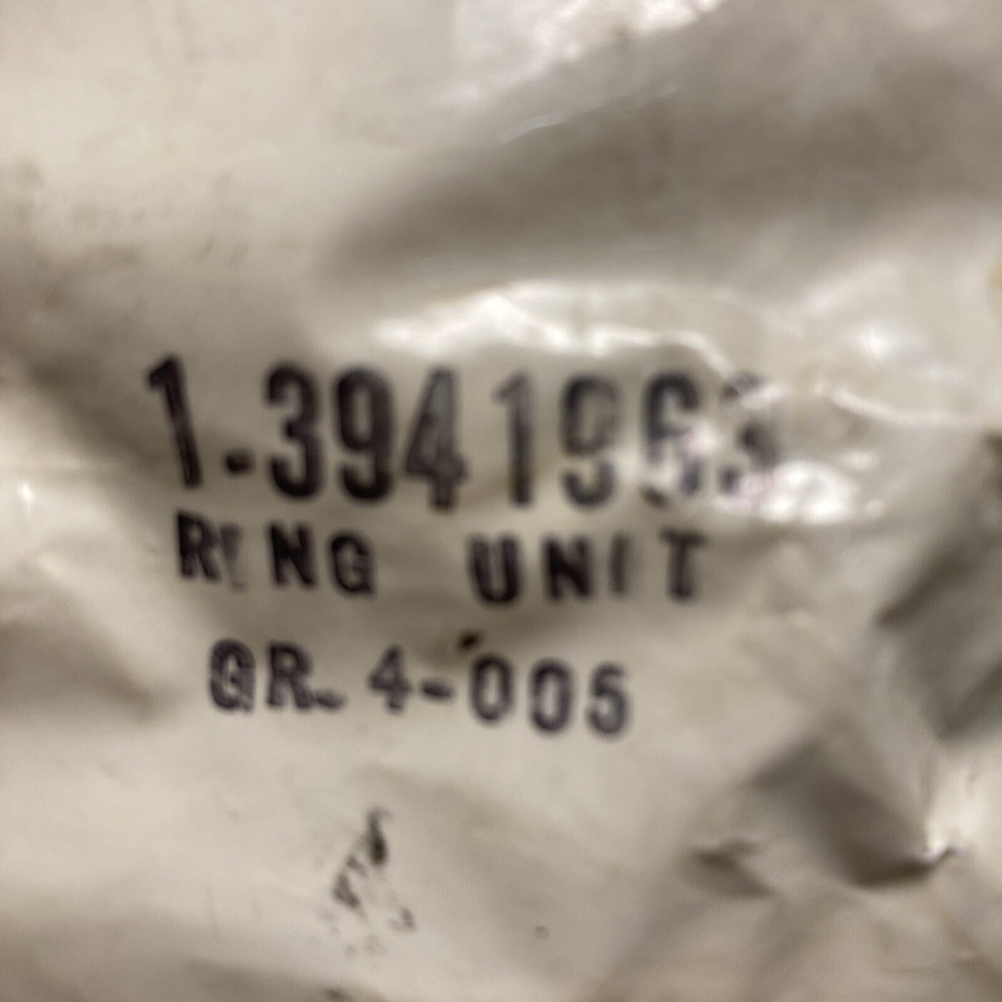 NEW UNITED DELCO 3941963 RING UNIT, Transmission OIl Seal