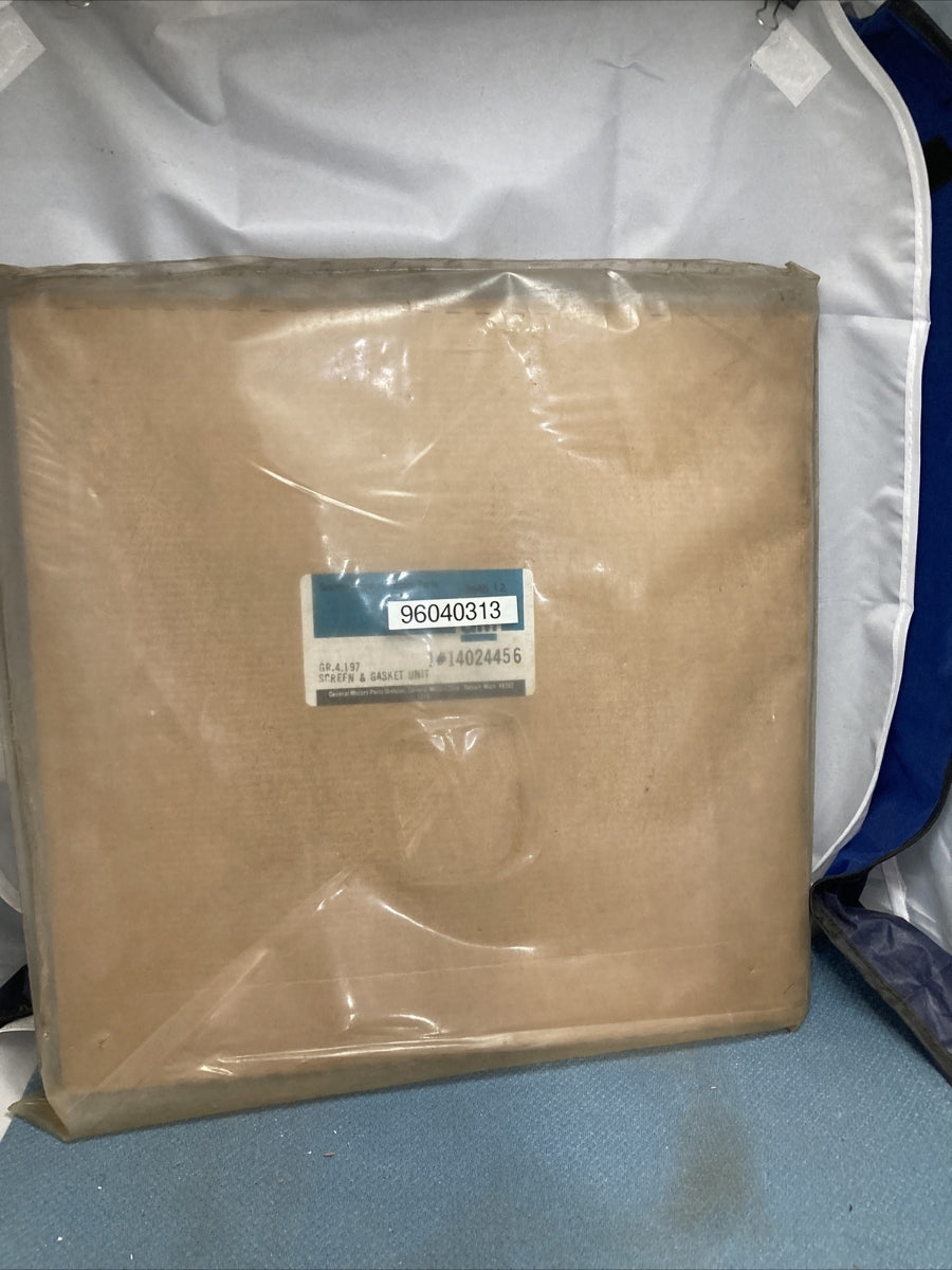 NEW GENUINE GM 14024456 GASKET, ENGINE WATER PUMP GR.4.179