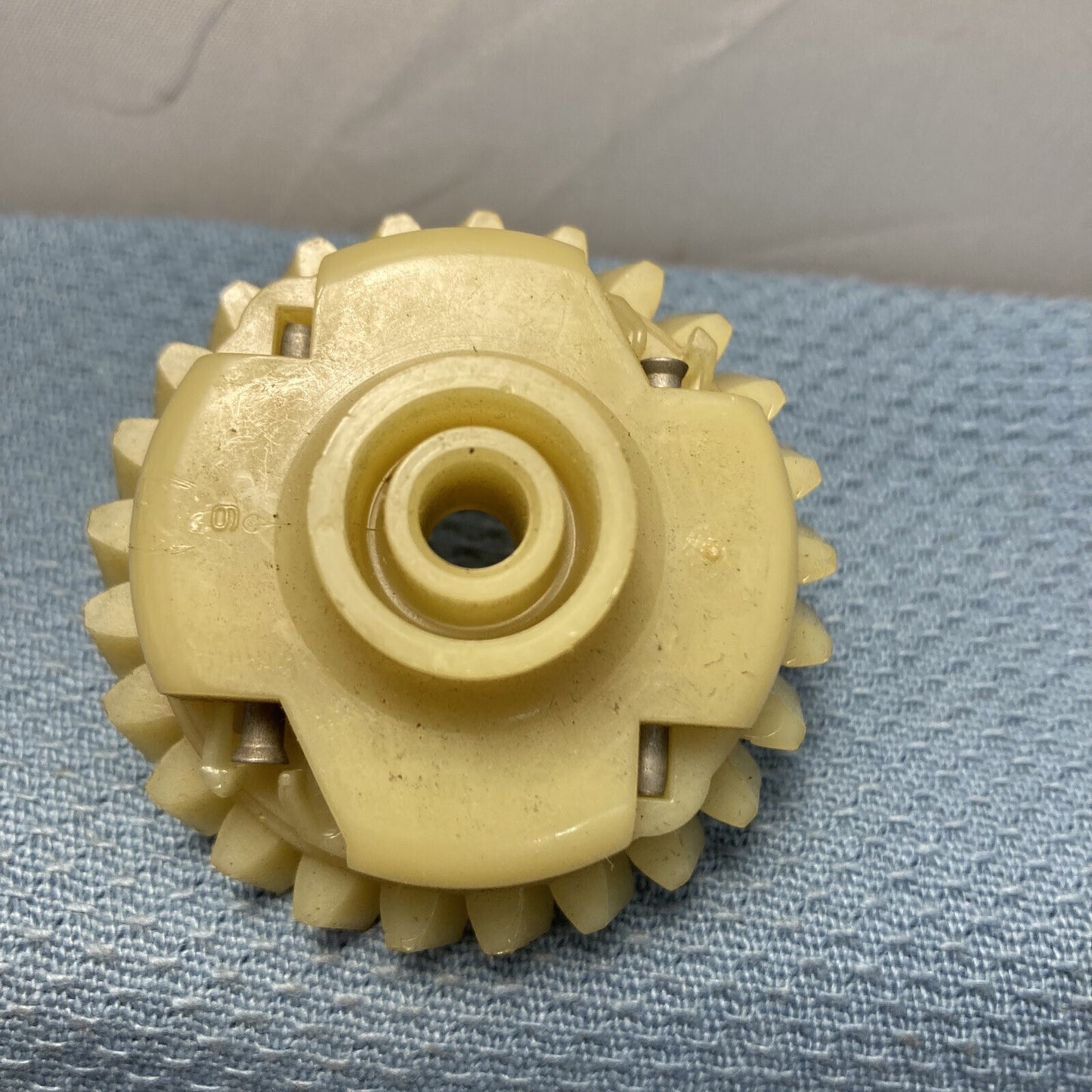 NEW ROBIN SUBARU 227-45003-01 GOVERNOR GEAR