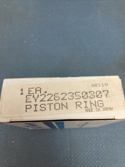 NEW TELEDYNE 226-23503-07 PISTON RING SET