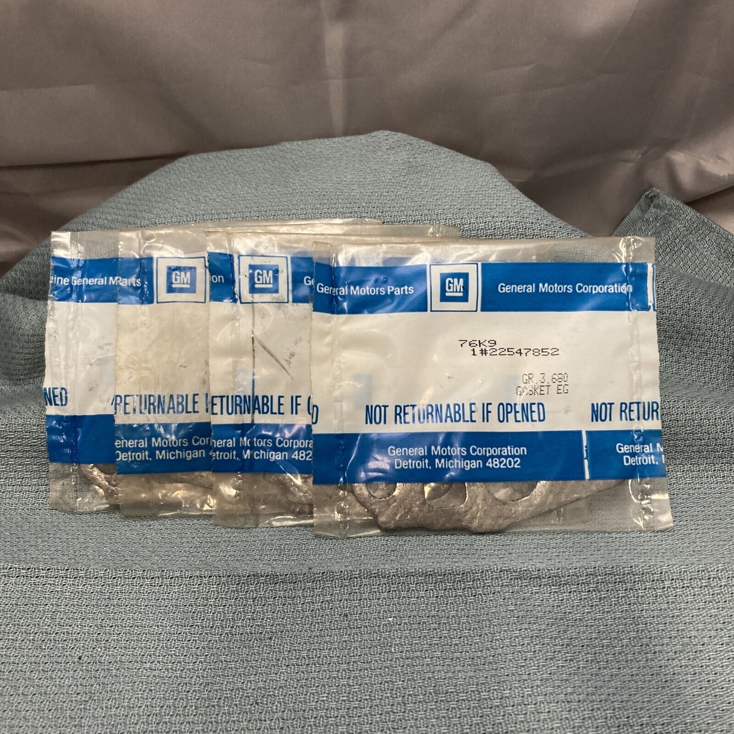 QTY 4 NEW GENUINE GM 22547852 GASKET, EGR VALVE GR 3.680
