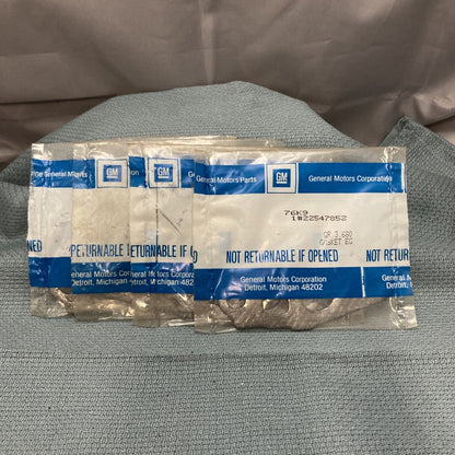QTY 4 NEW GENUINE GM 22547852 GASKET, EGR VALVE GR 3.680
