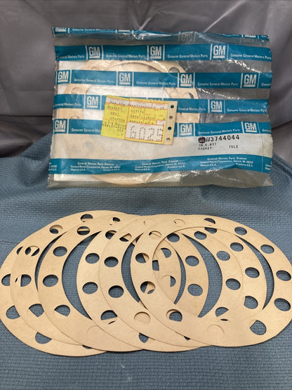 QTY 6 NEW GENUINE GM 3744044 GASKET, DIFFERENTIAL CARRIER GR 5.811
