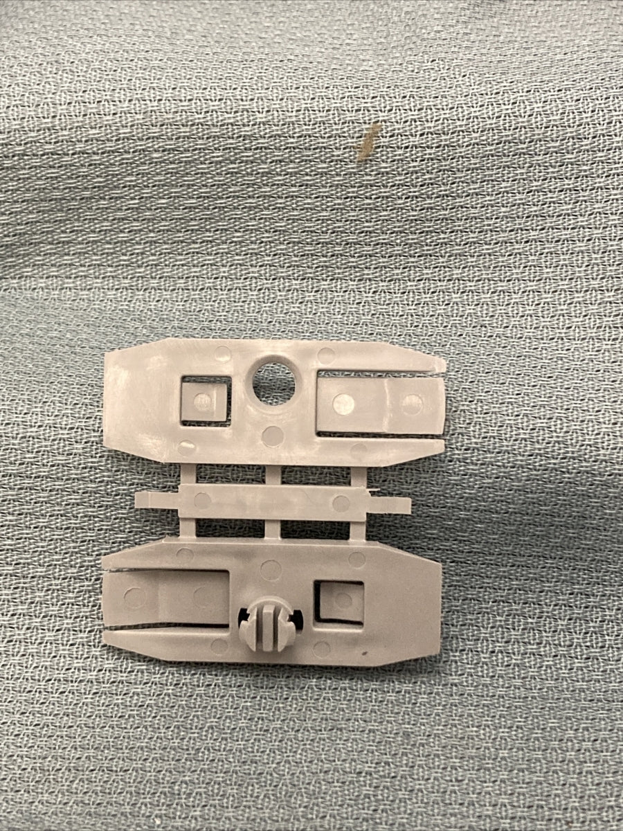 NEW GENUINE GM 10274778 INSULATOR, SIDE WINDOW SASH (FRONT) GR 10.685