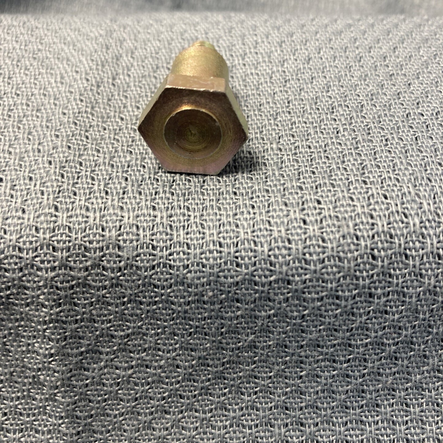 NEW ROBIN SUBARU 226-43105-11 PIVOT BOLT