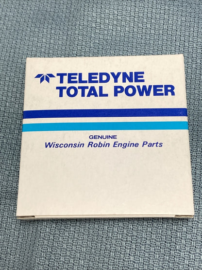 NEW TELEDYNE 226-23501-07 PISTON RING SET