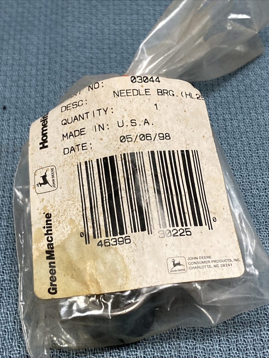 NEW GENUINE JOHN DEERE/GREEN MACHINE/HOMELITE 03044 BEARING NEEDLE