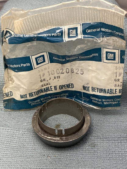 NEW GENUINE GM 10020925 SEAL, EXHAUST PIPE GR 3.611