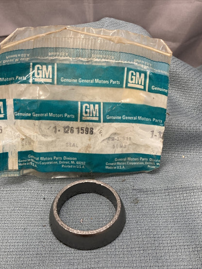 NEW GENUINE GM 1261596 EXHAUST PIPE FLANGE GASKET GR 3.611