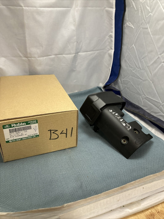 NEW ROBIN 277-32611-00 AIR CLEANER