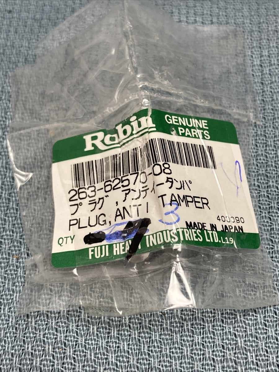 QTY 2 NEW ROBIN SUBARU 263-62570-08 ANTI TAMPER PLUG