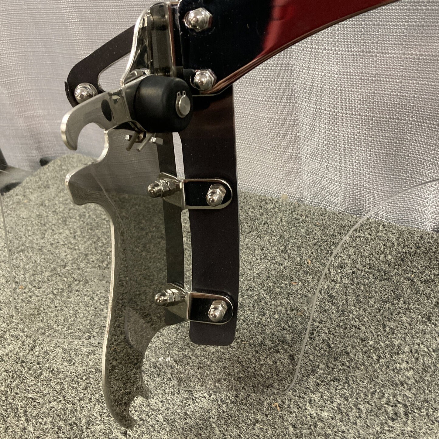 NEW GENUINE VICTORY TRIUMPH T2303464 SCREEN, ROADSTER