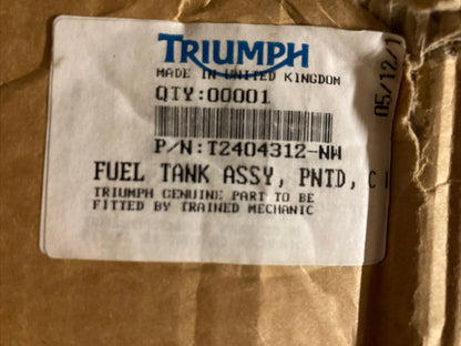 NEW GENUINE VICTORY TRIUMPH T2404312-NW FUEL TANK ASSEMBLY, PAINTED, C WHITE